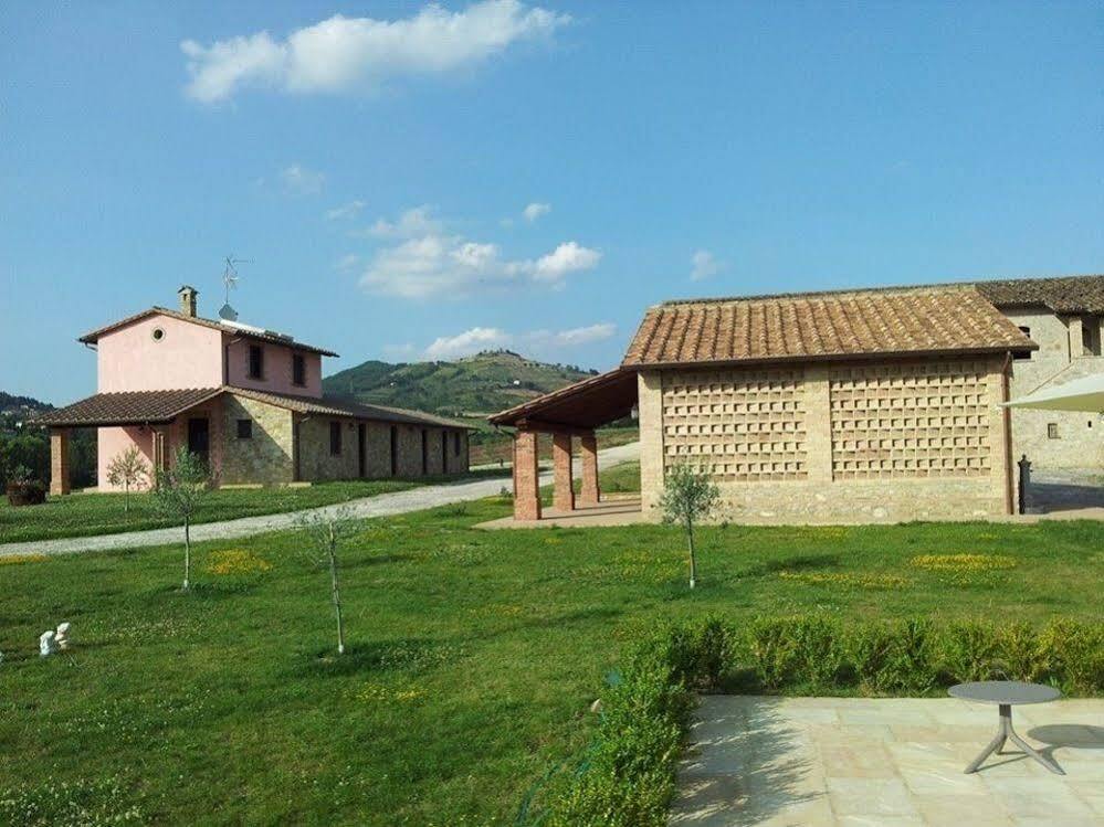 Coltavolino Agriturismo La Collina Del Sole מראה חיצוני תמונה